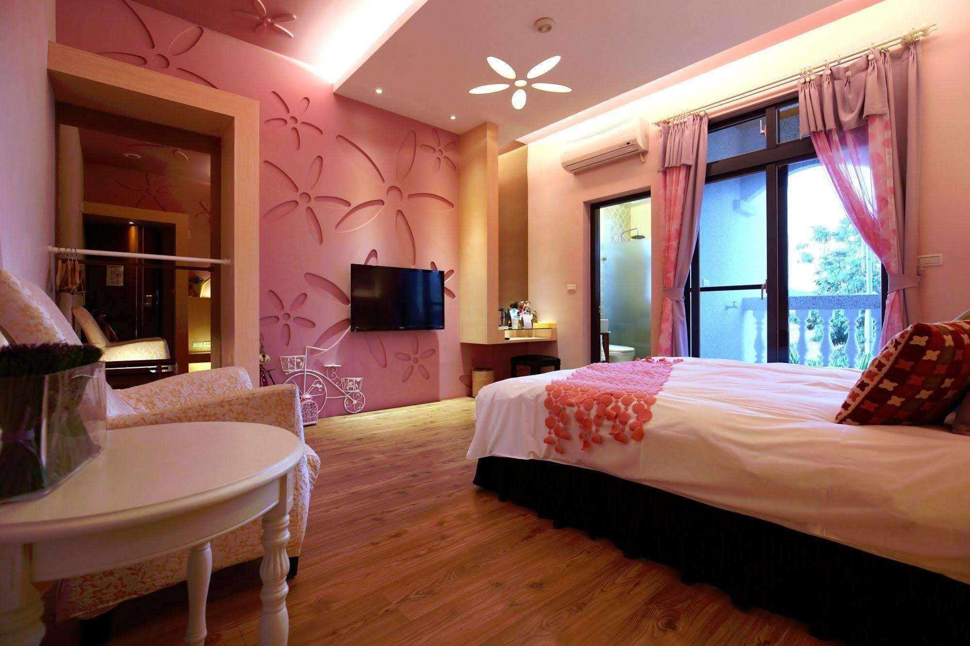 Queen Love Homestay Hualien City Luaran gambar